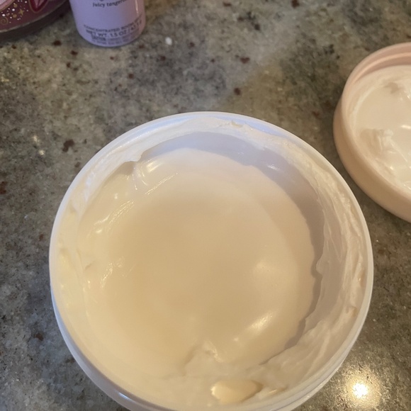 Bath & Body Works Champagne Toast Set -3-Wick Candle /Body Butter/Soaps/Soray - Picture 2 of 7